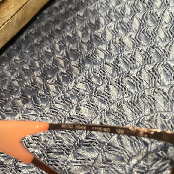 Versace Stylish Pink and Black Sunglasses - Picture 6 of 9